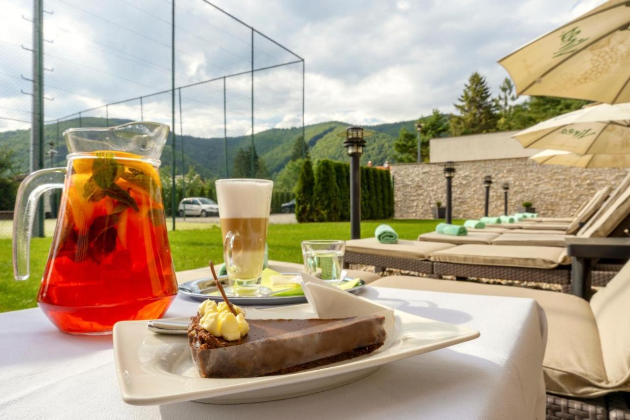 Wellness Hotel Diplomat Rajecké Teplice Exterior foto